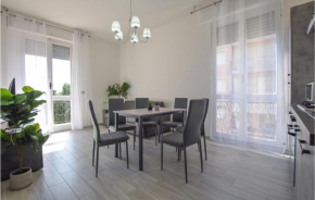 Stunning apartment in Albenga with WiFi and 2 Bedrooms